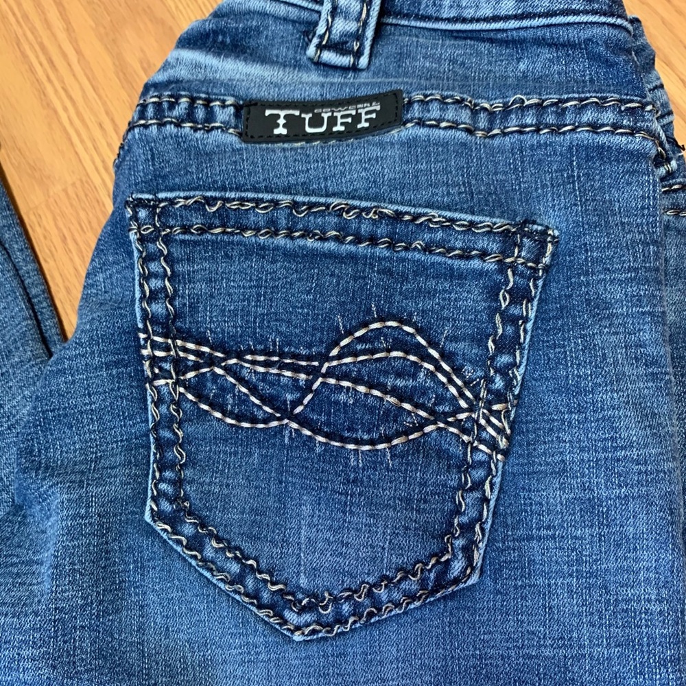 Cowgirl Tuff - 25x35